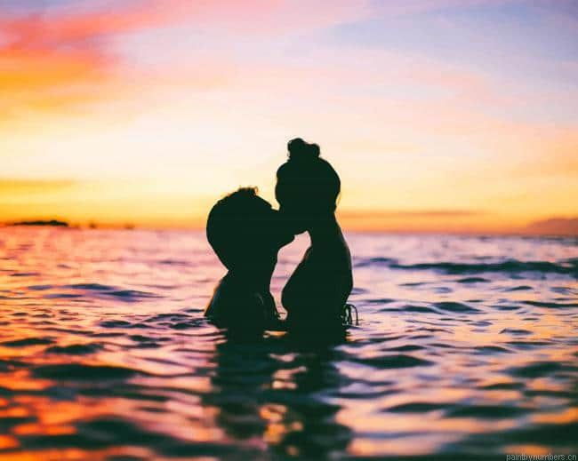 Couple On The Beach Silhouette Painting By Numberss.png